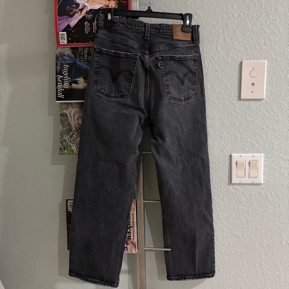Levi’s Ribcage Straight 30 - Picture 1 of 3